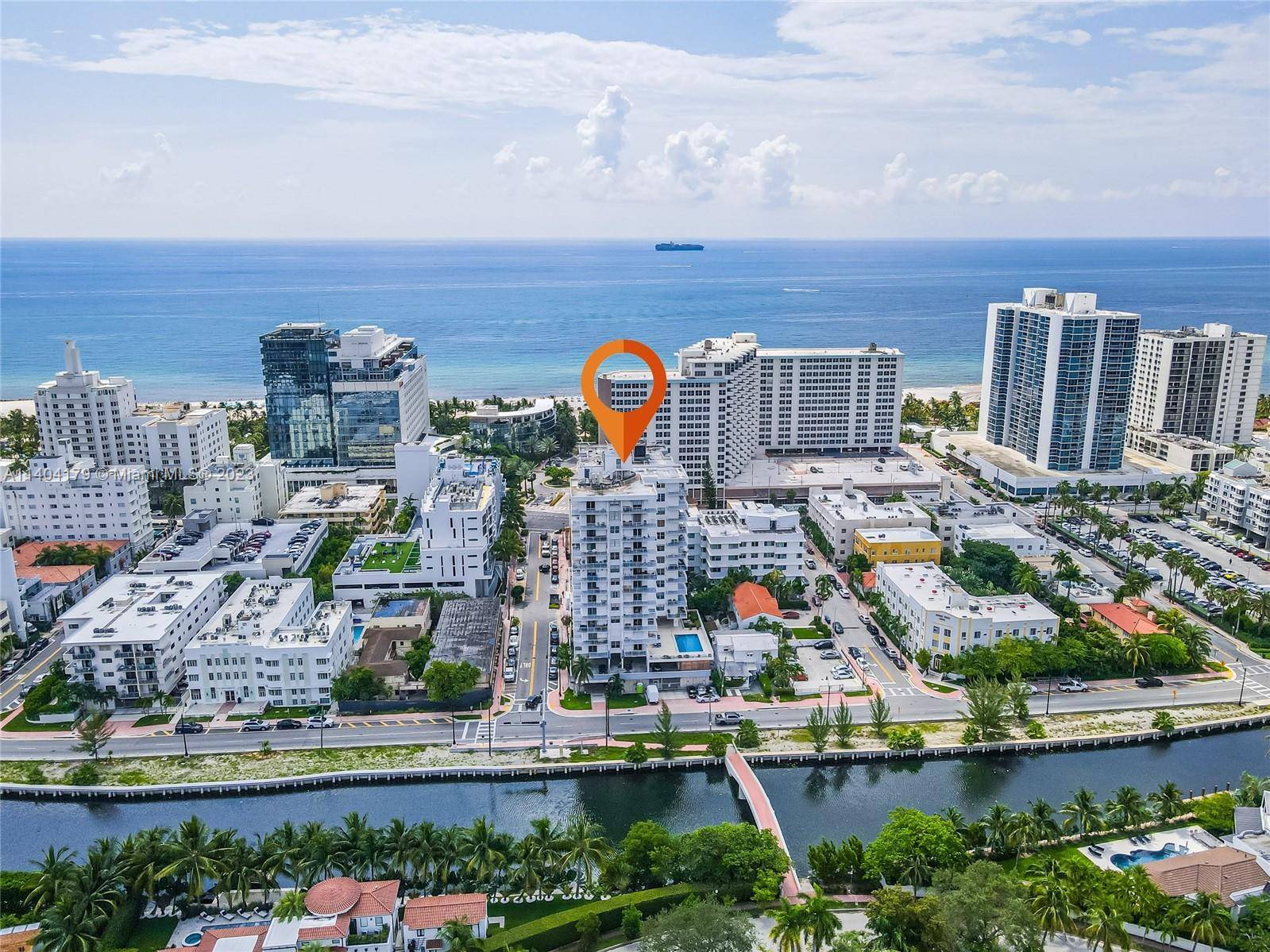 CASH ONLY ! ! ! Enjoy the magnificent panoramic views of Indian Creek, the skyline and Miami Beach from this well appointed 2BR, 2BA condo with a recent remodeled balcony, ...