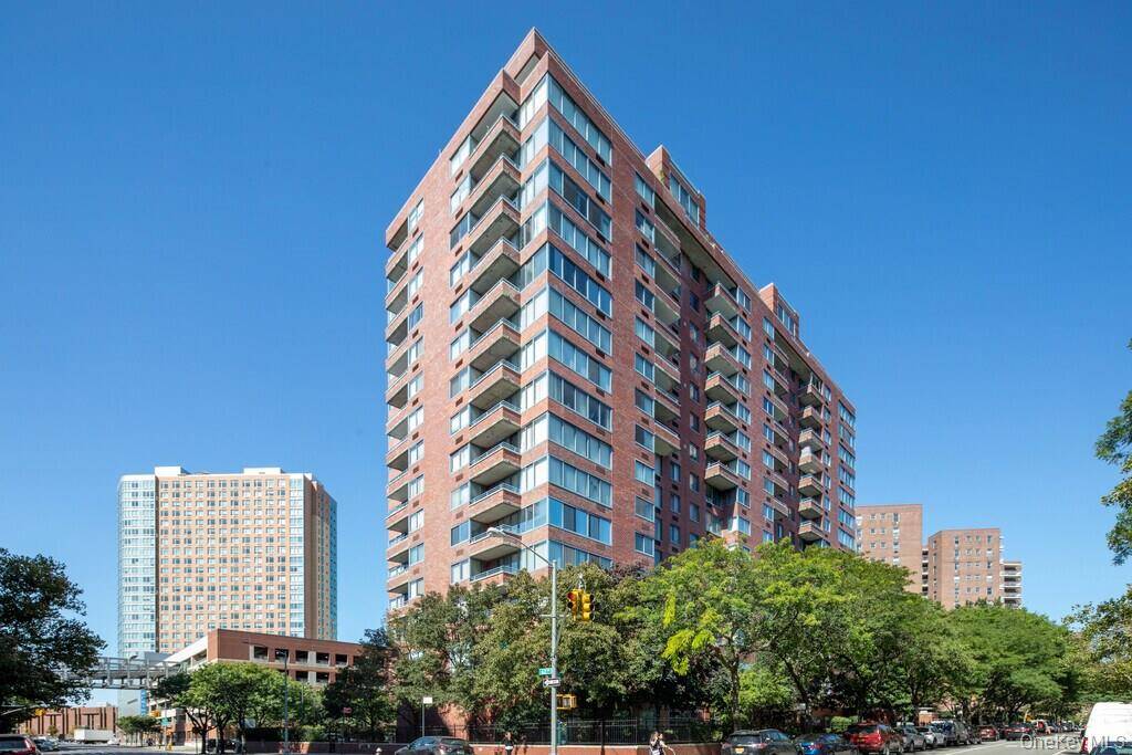REGO PARK LUXURY CONDO Rental.