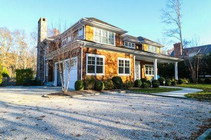 Gorgeous Home in Sag Harbor