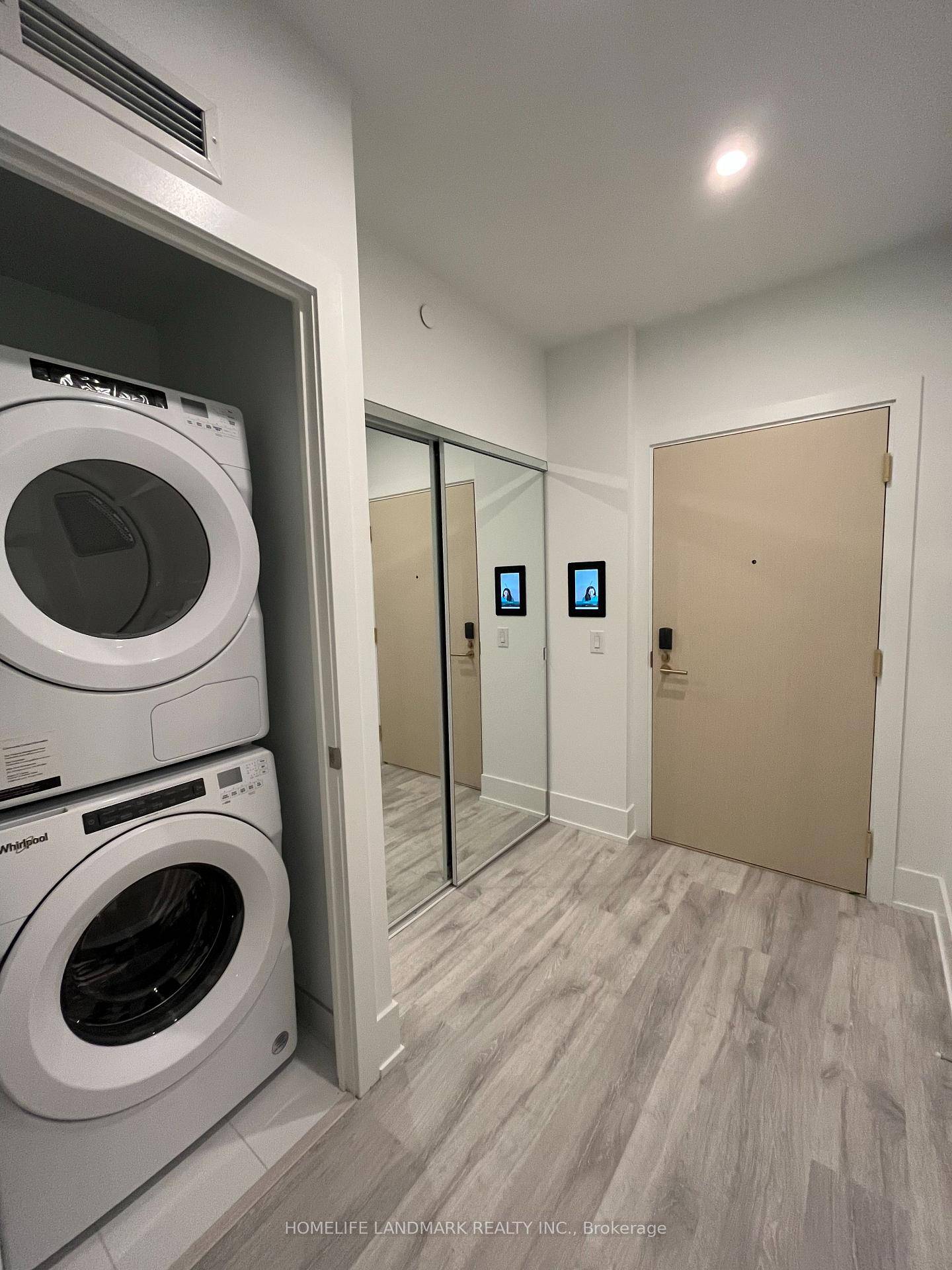 Fully furnished all inclusive 1Bed, 1Bath w 9 Ft ceilings condo, perfect for young professionals seeking accommodations in the heart of the city.