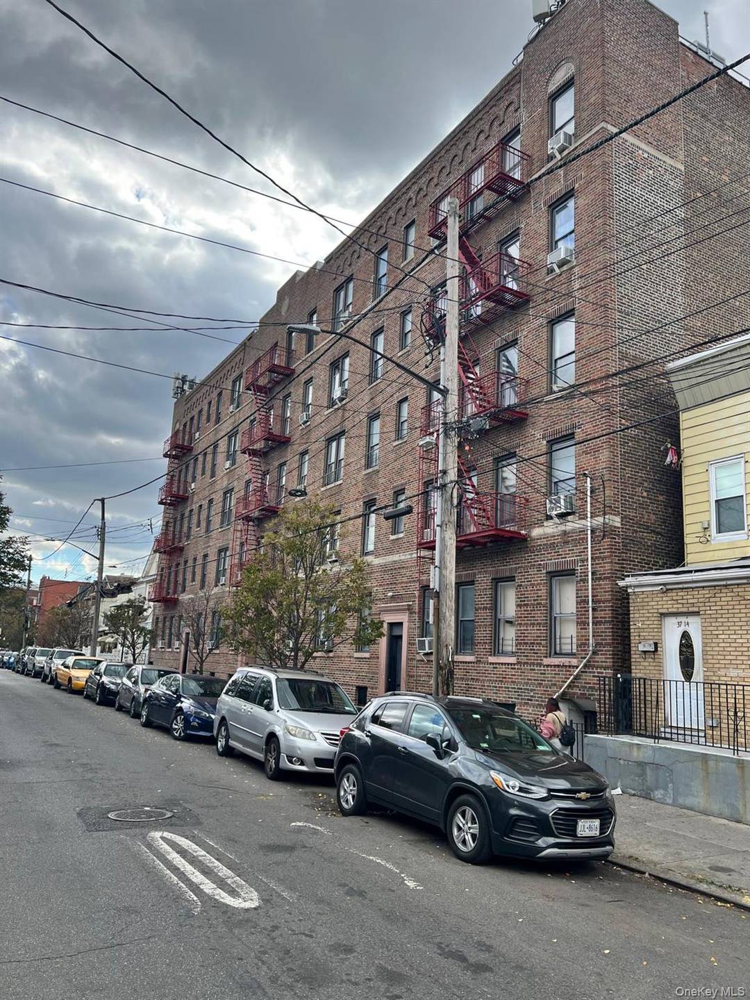 EXCELLENT LOCATION, NEAR TRANSPORTATION, 7 SUBWAY STATION, NEAR SCHOOL, NEAR SUPER MARKET, CLOSE TO AIRPORT, CLOSE TO HIGHWAY, CLOSE TO SHOPPING CENTER, MUCH MORE