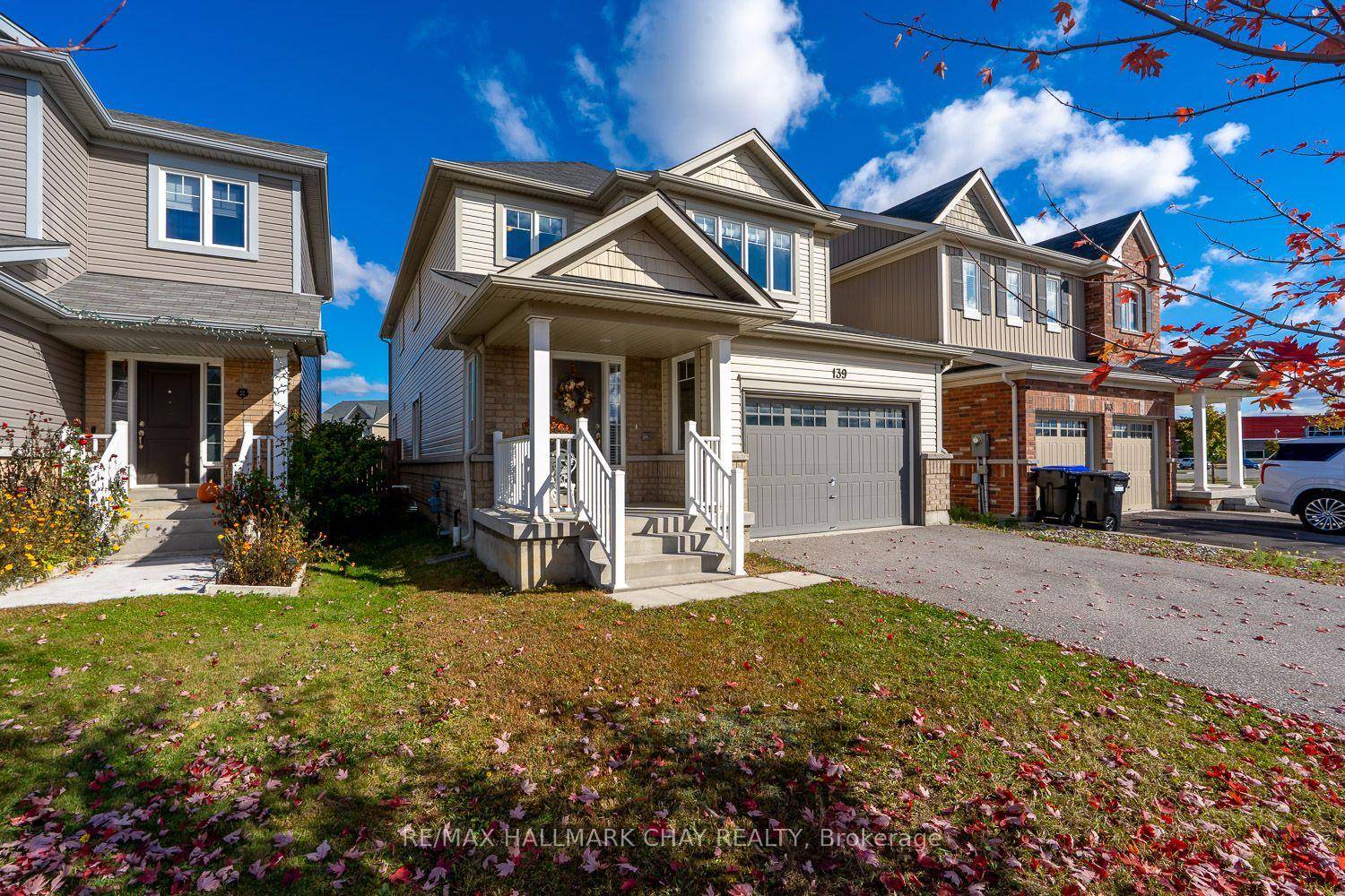 4 BED, 3 BATH, NEARLY 2, 500 SQ FT HOME WITH 9 FT CEILINGS, BUILT IN 2017.