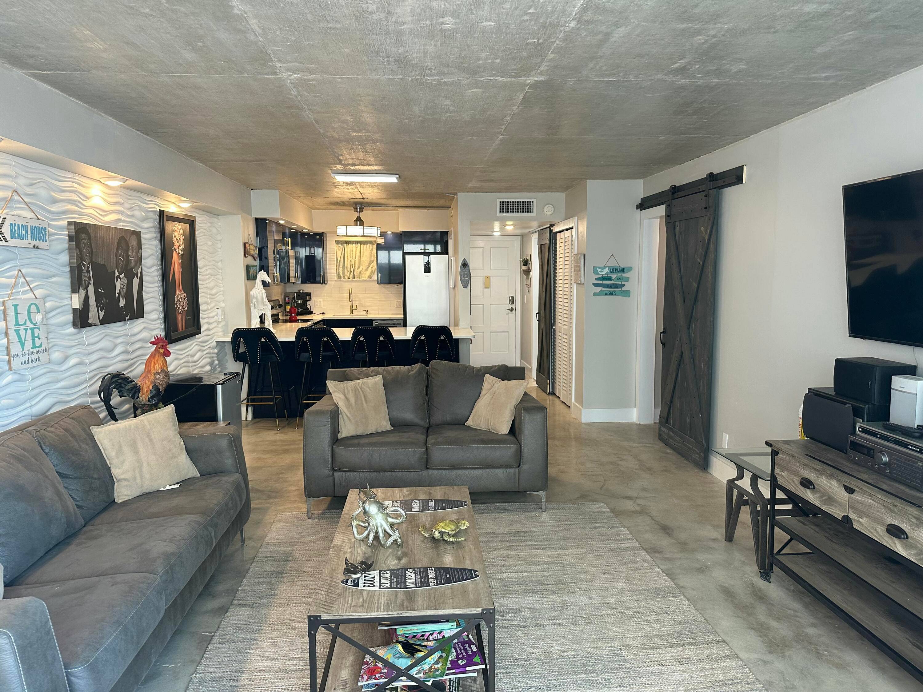 This spacious condo has 1 bedroom and 1.