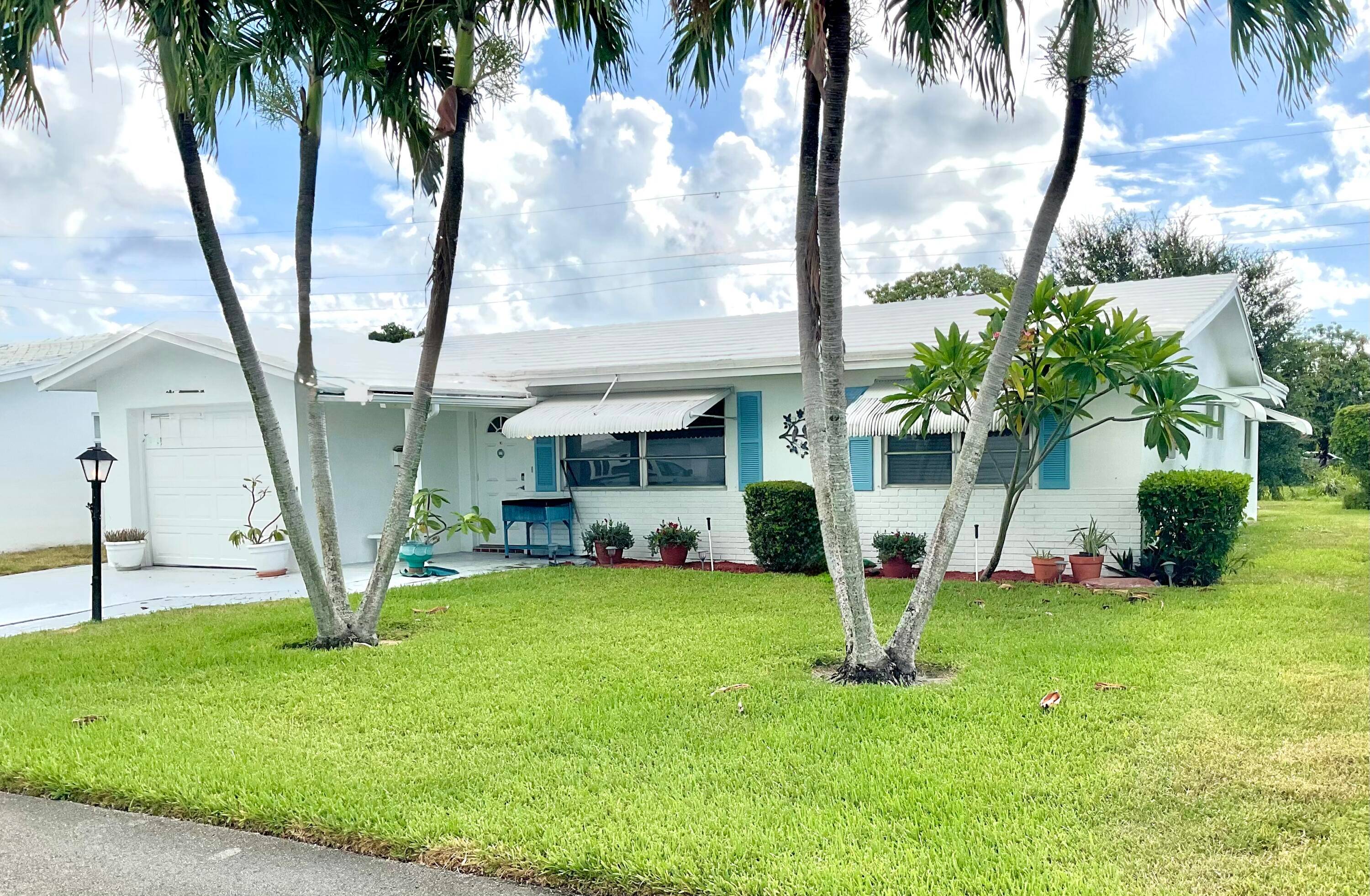 Priced to sell ! ! Amended Edgewood model 2 bedrooms 1 very large bath with double sinks, walk in shower, jacuzzi tub and bidet.