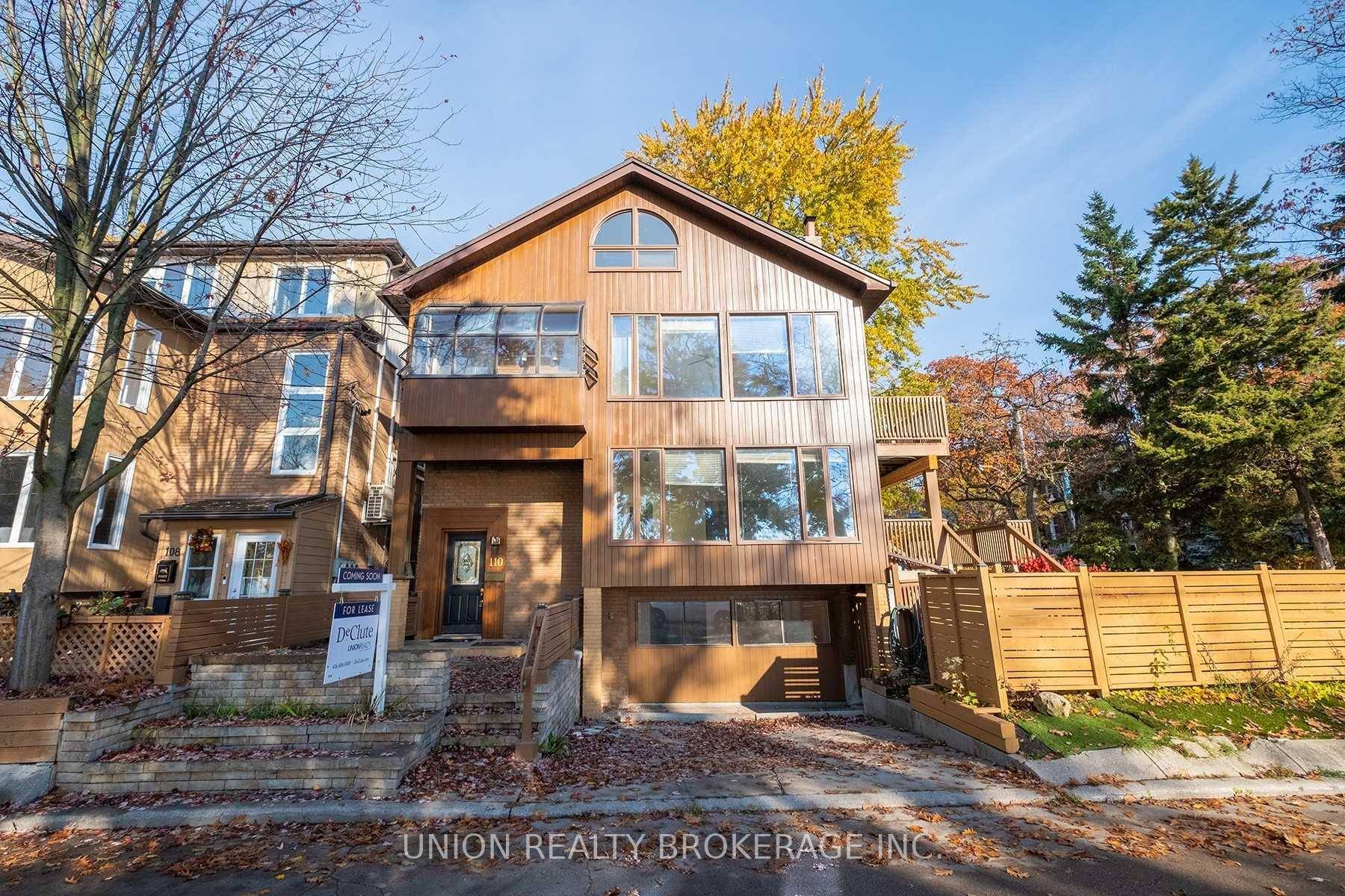 Prime Location ! Don't miss the chance to lease this stunning beachfront property.