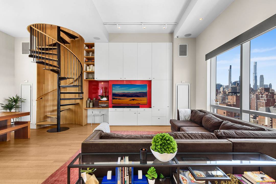 Rare opportunity to rent an exceptional penthouse on the Upper East Side.