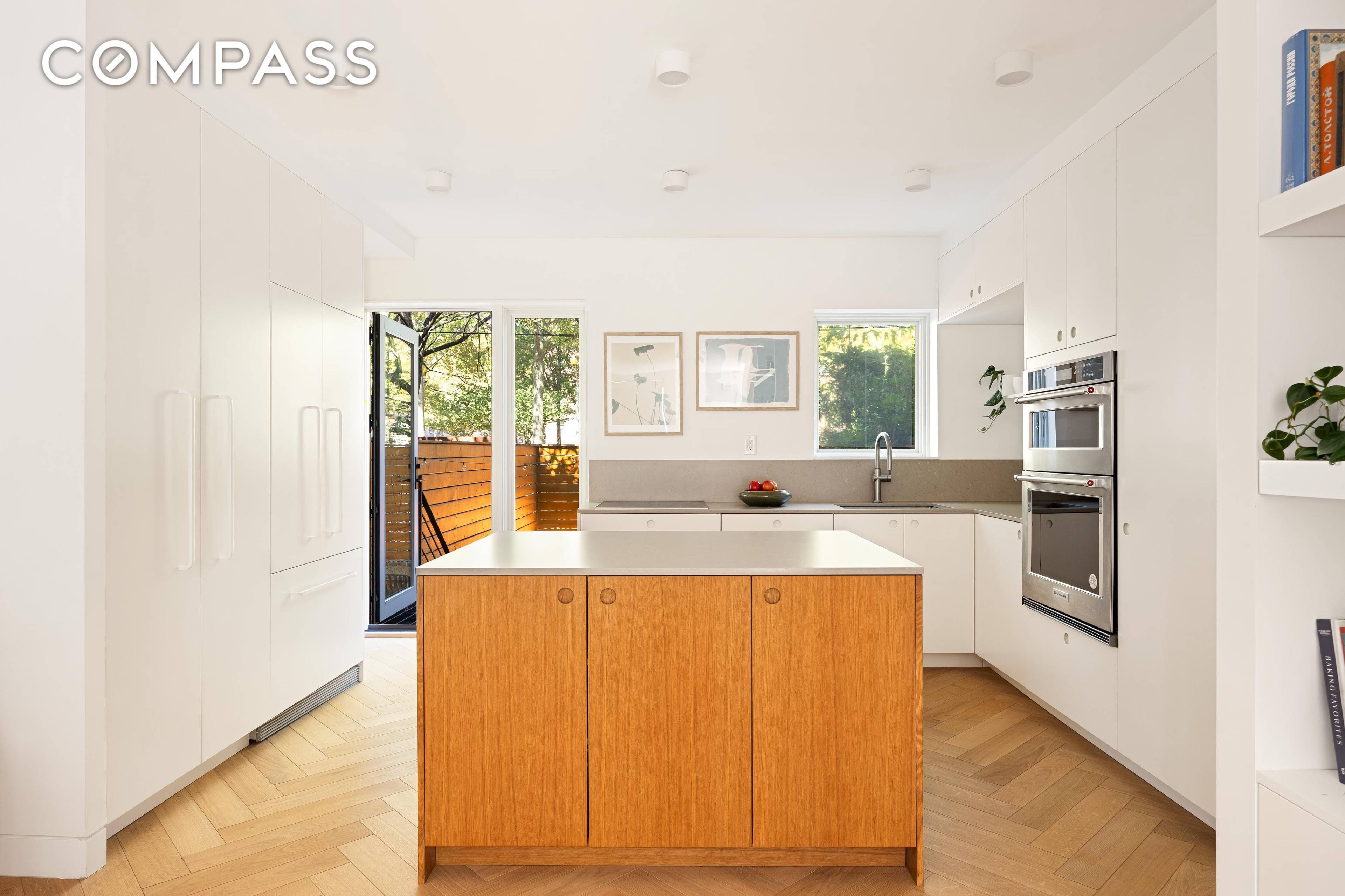Open House By Appointment Sunday 12pm 1 30pm Architect Designed Parkside Home in Williamsburg Welcome to elevated contemporary living in Williamsburg, Brooklyn.