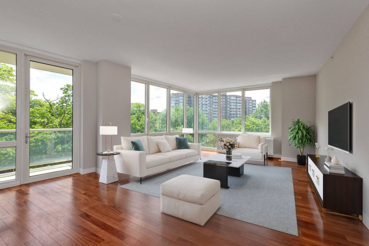 Spacious 2 bedroom, 2 bathroom luxury condo residence at the Solaria Riverdale.
