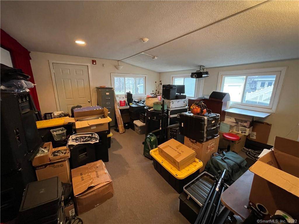 1140 Square Foot Retail Office Space on Route 10.