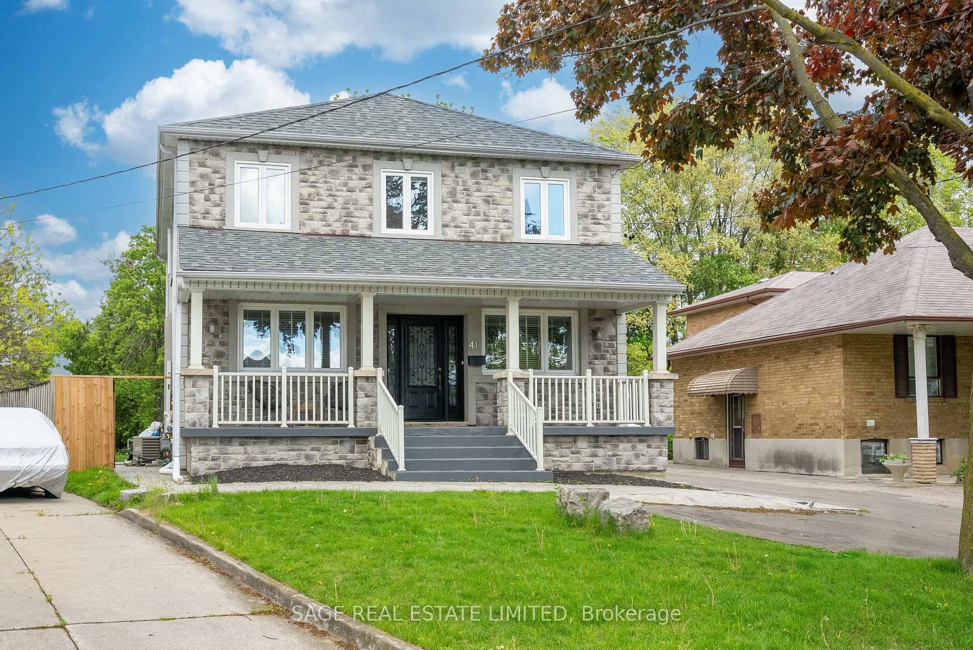 Nestled in the heart of Pelmo Park Humberlea, this spacious 4 2 bedroom, 5 bathroom detached home offers the updates and versatility todays families need.