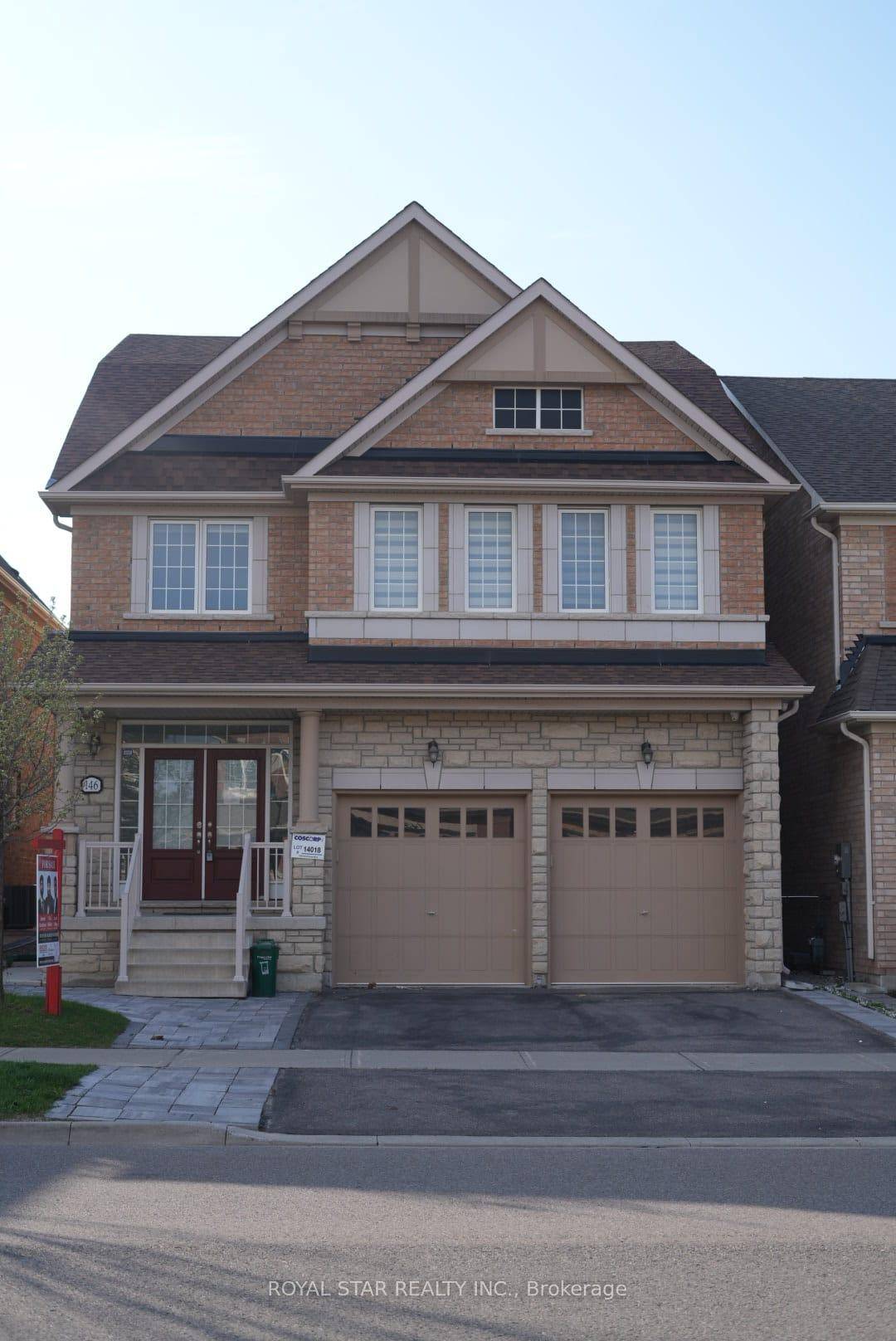 Beautiful Detached 5 Bedroom Home In The Prestigious Southfields Village Of Caledon.