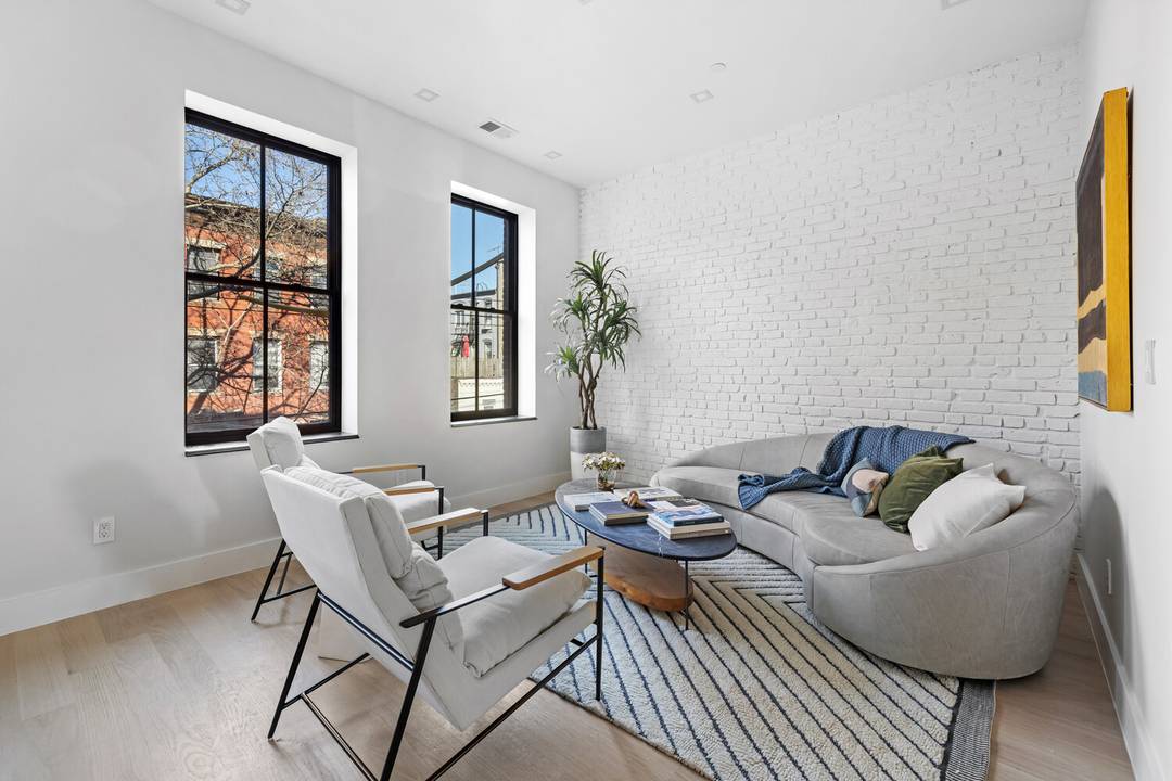Introducing 110 Luquer Street, nestled in the vibrant heart of Carroll Gardens !