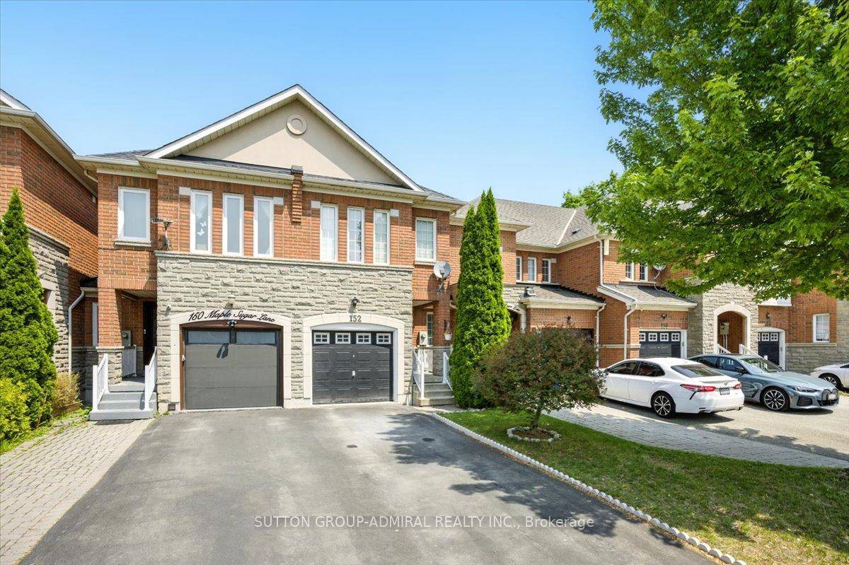 Prime Thornhill Woods Location Backing Onto Park Immaculate Home.