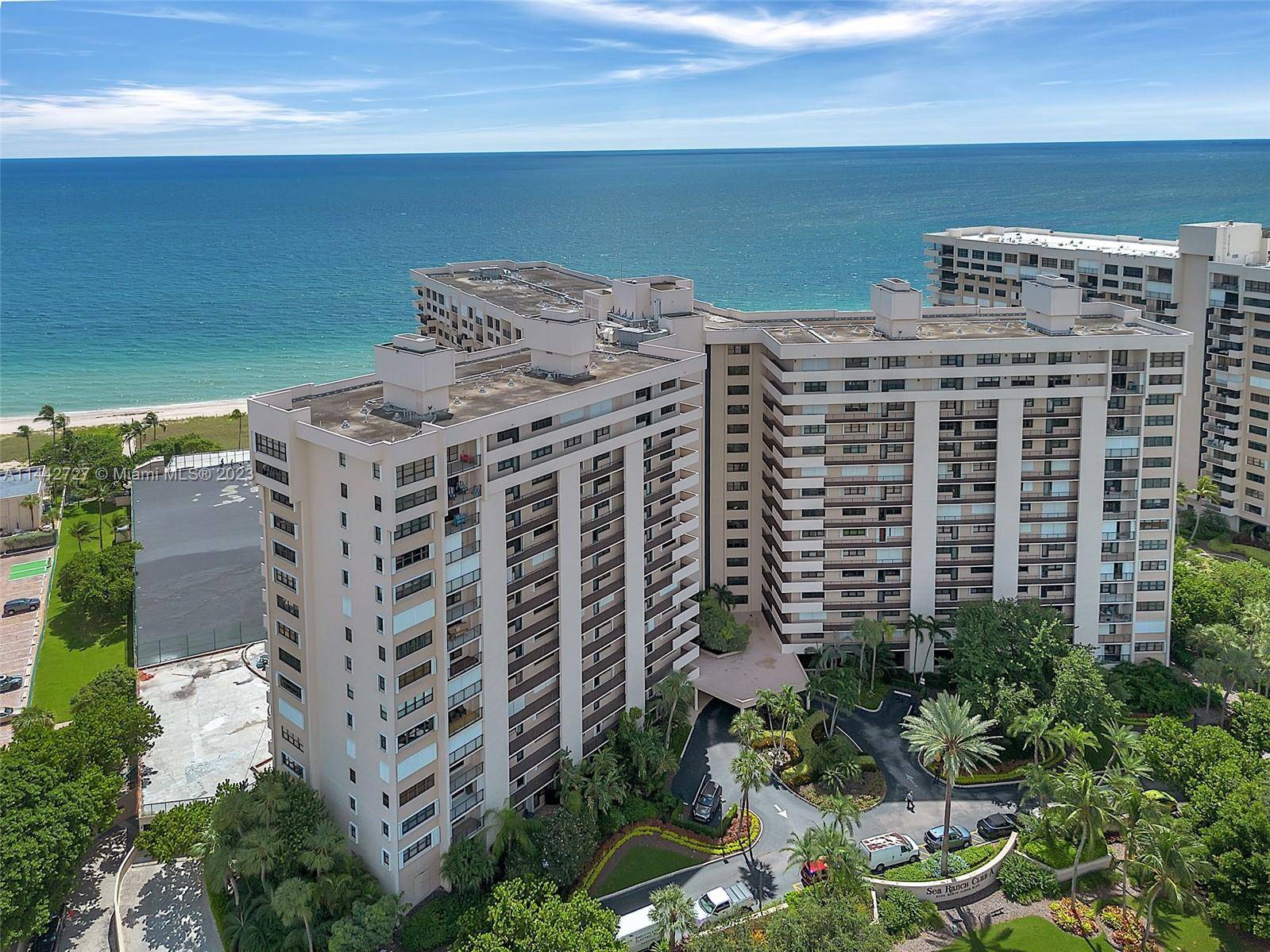 Motivated Seller ! ! Don't miss out on the opportunity to own this large, corner 2 bed 2 bath beachfront condo !
