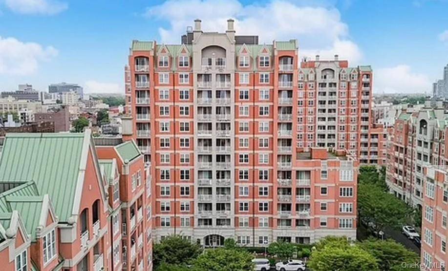 A wonderful opportunity to secure this beautifully appointed waterfront apartment now available at an irresistible new price.