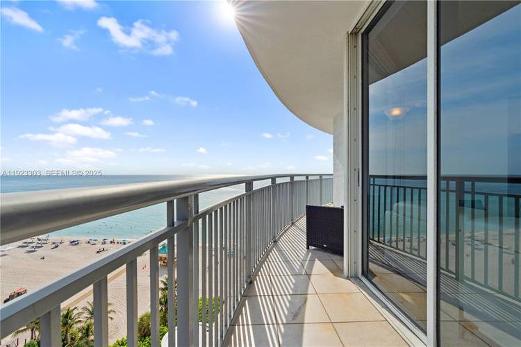 Oceanfront Premium Corner under 1M !