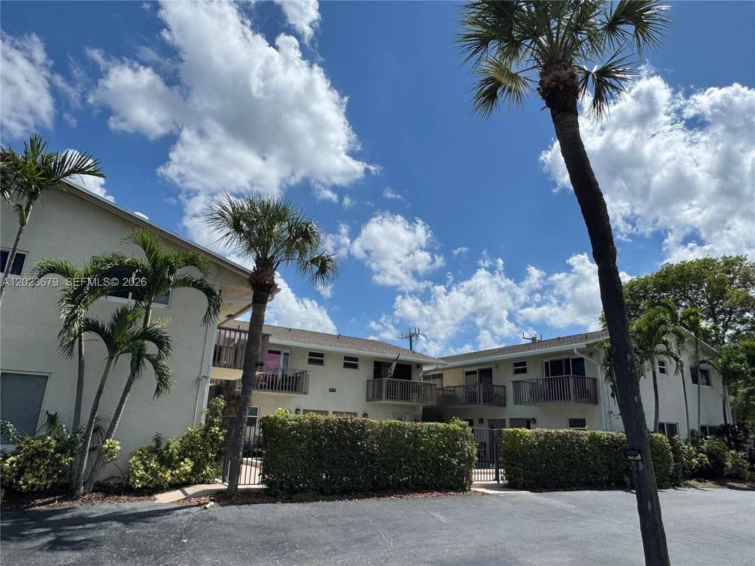 This is the one, the beach house you've been waiting for !