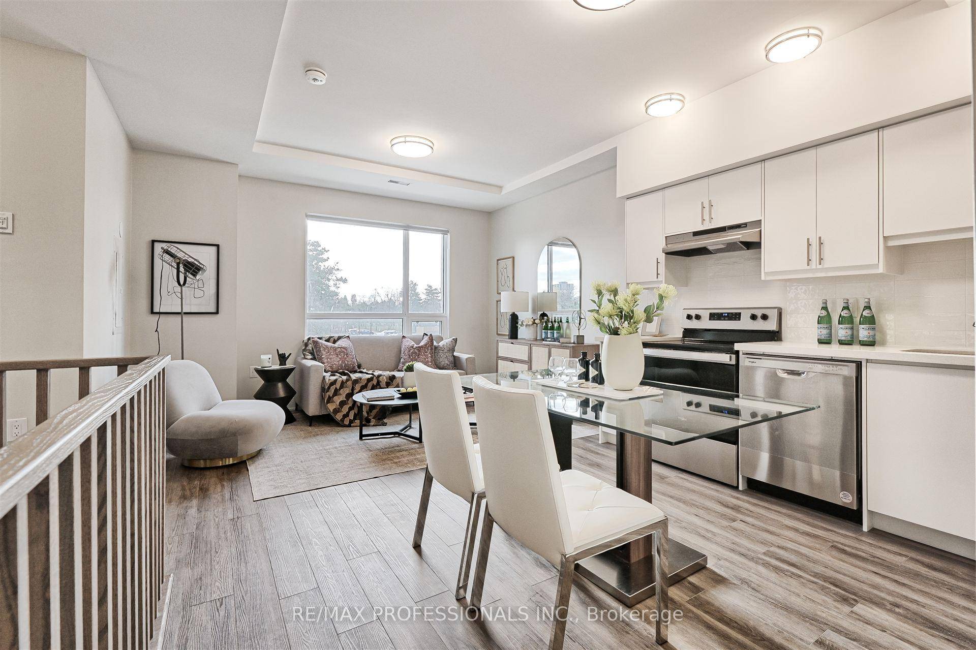 Client RemarksWelcome to 62 Dixfield Drive unit 135.