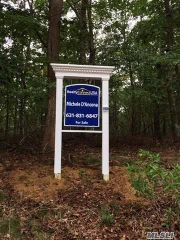 This one acre parcel is located on a cul de sac which backs up to a 50 acre preserve.