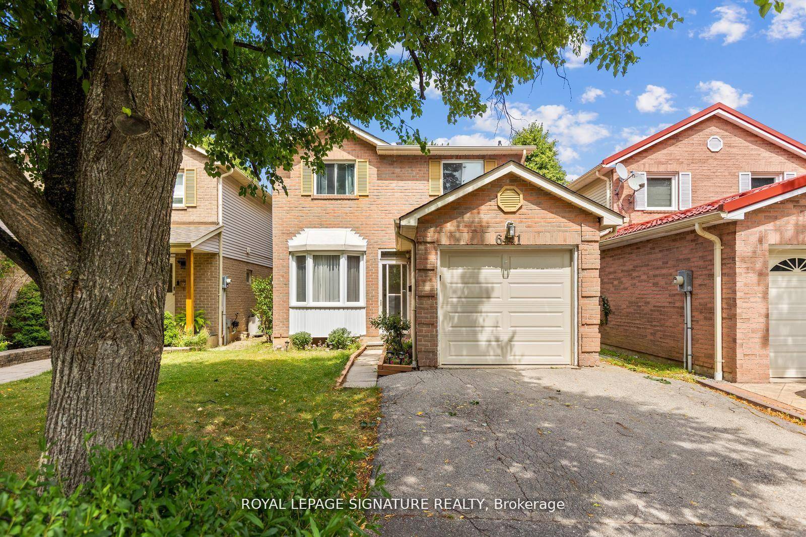 This is your chance to own a well loved, move in ready home in a sought after community !