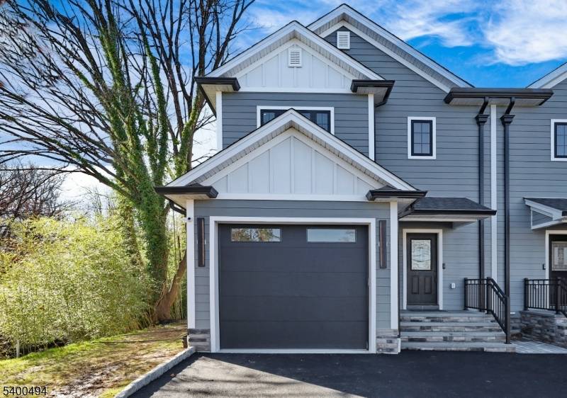 Brand new 3 bedroom, 2 full 2 half bath left side townhouse duplex style condo with built in garage and NO Maintenance fees !