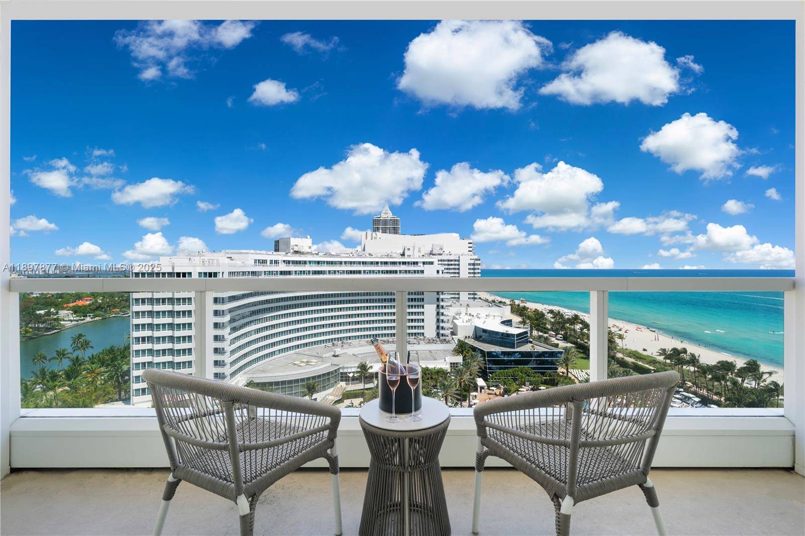Live the Miami Beach lifestyle in this stylish Jr.