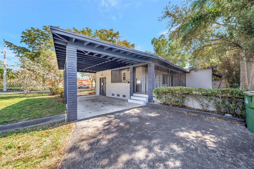This charming 2 bed 1 bath home is nestled in the heart of North Miami.