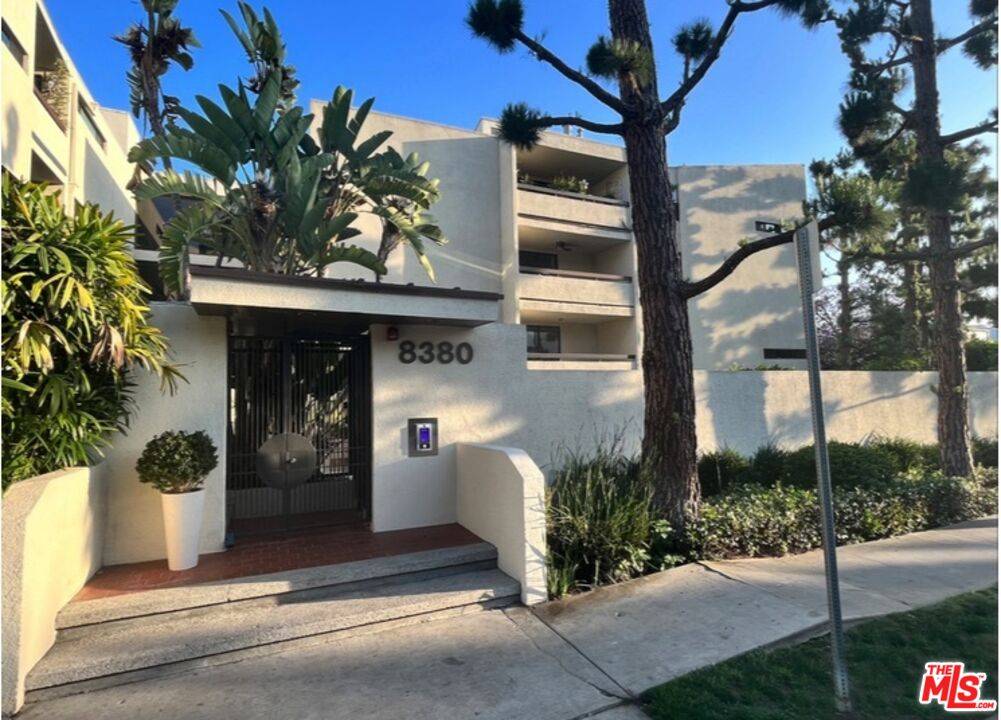 8380   Waring Ave 2BR Sunset Strip La