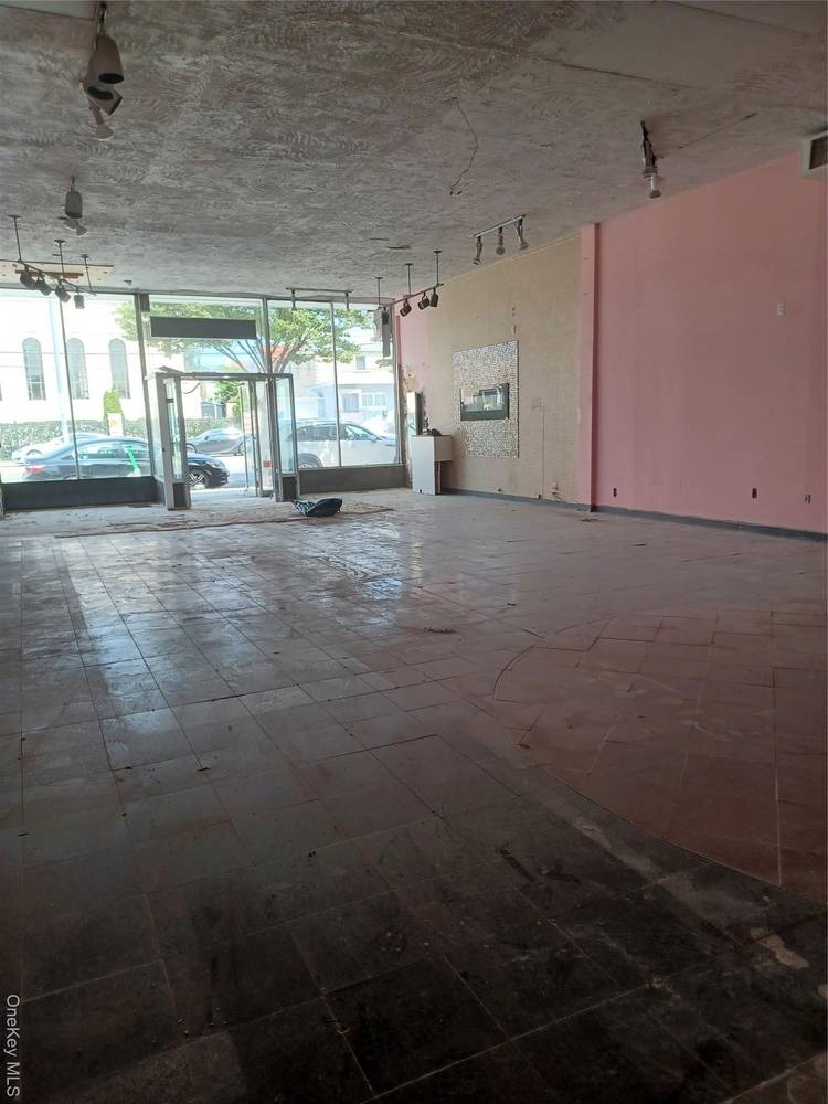 2, 000 sq ft storefront for lease.