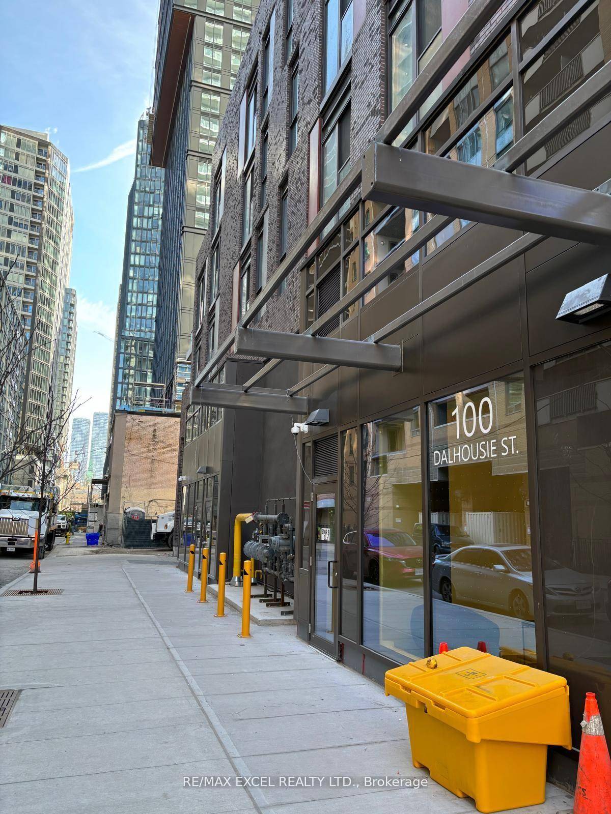 1 1 Bedroom unit in the Social Condo by Pemberton Group.