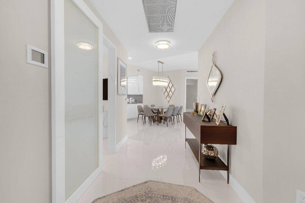 Beautyful Ocean front condo.