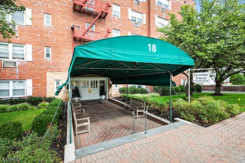 Location truly matters, and this one has it all !