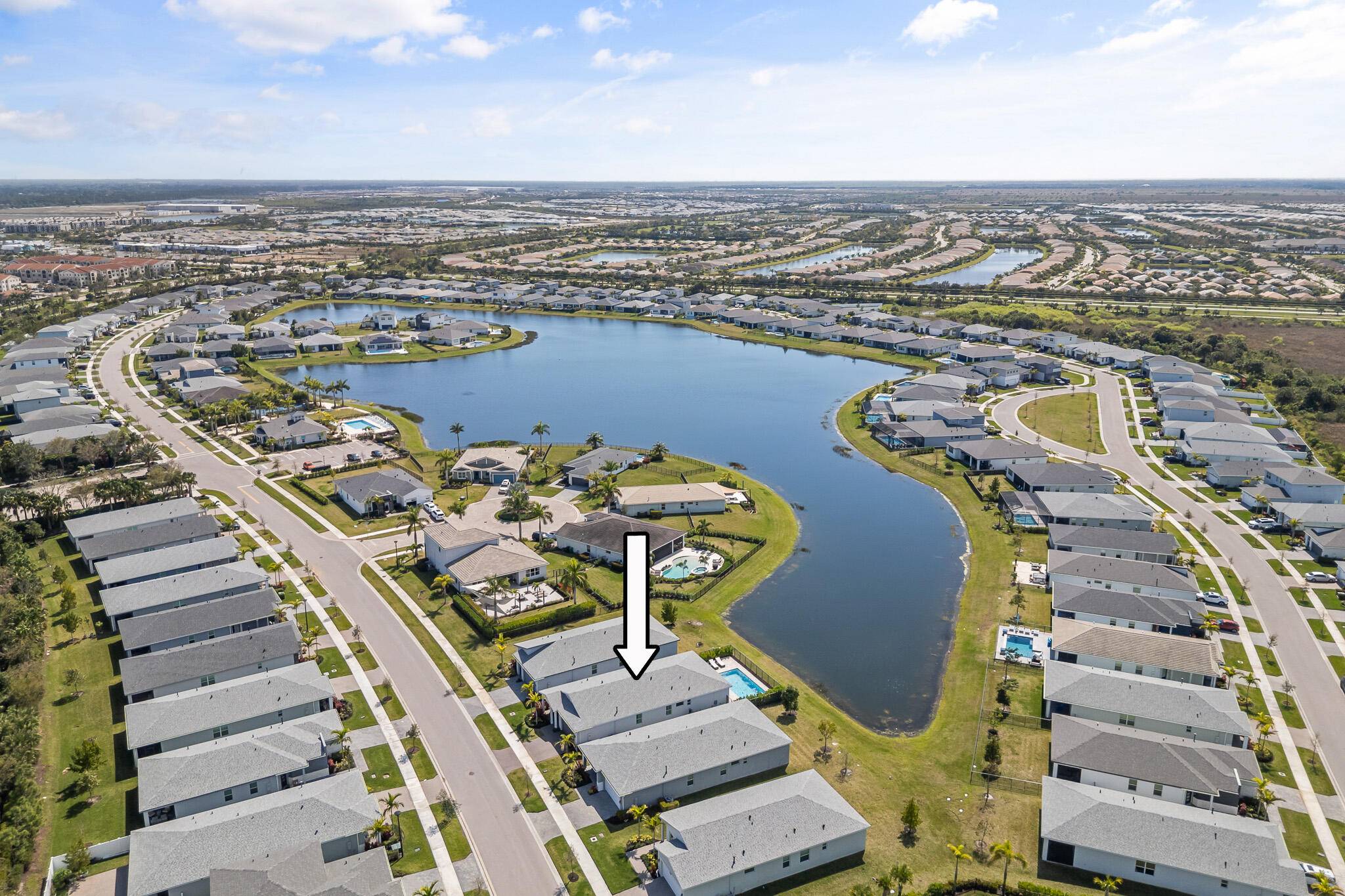 Stunning 3 Bed, 2 Bath Home Flex Room in the Heart of Tradition Lake View Pool !