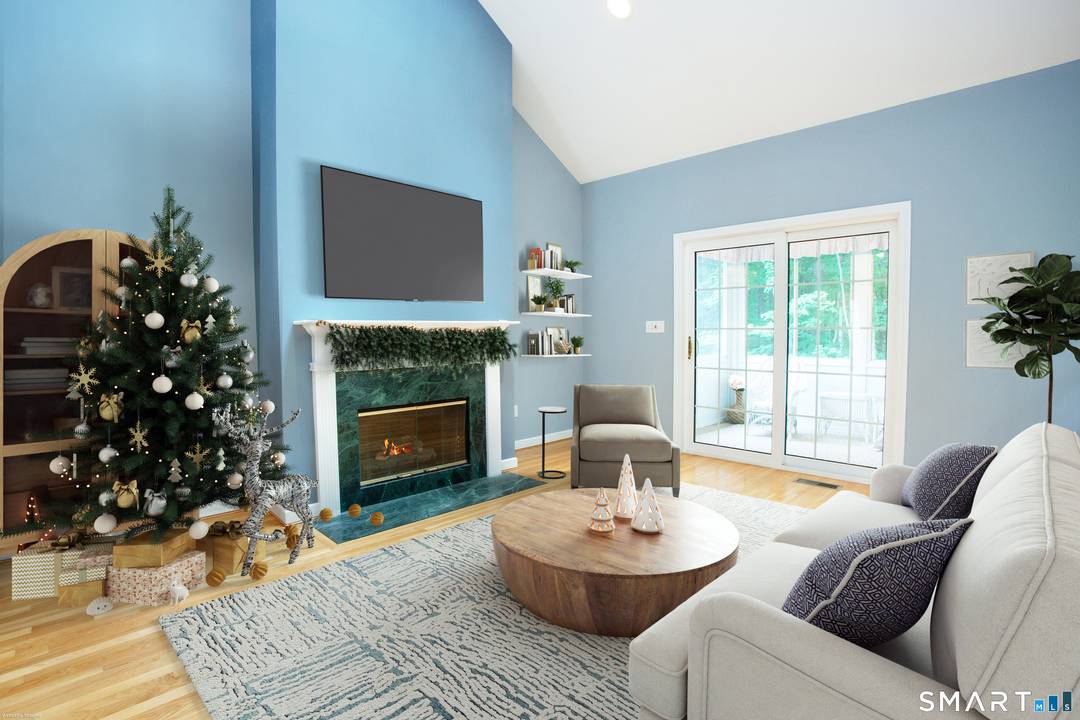 FEELING CRAMPED WITH HOLIDAY VISITORS ?