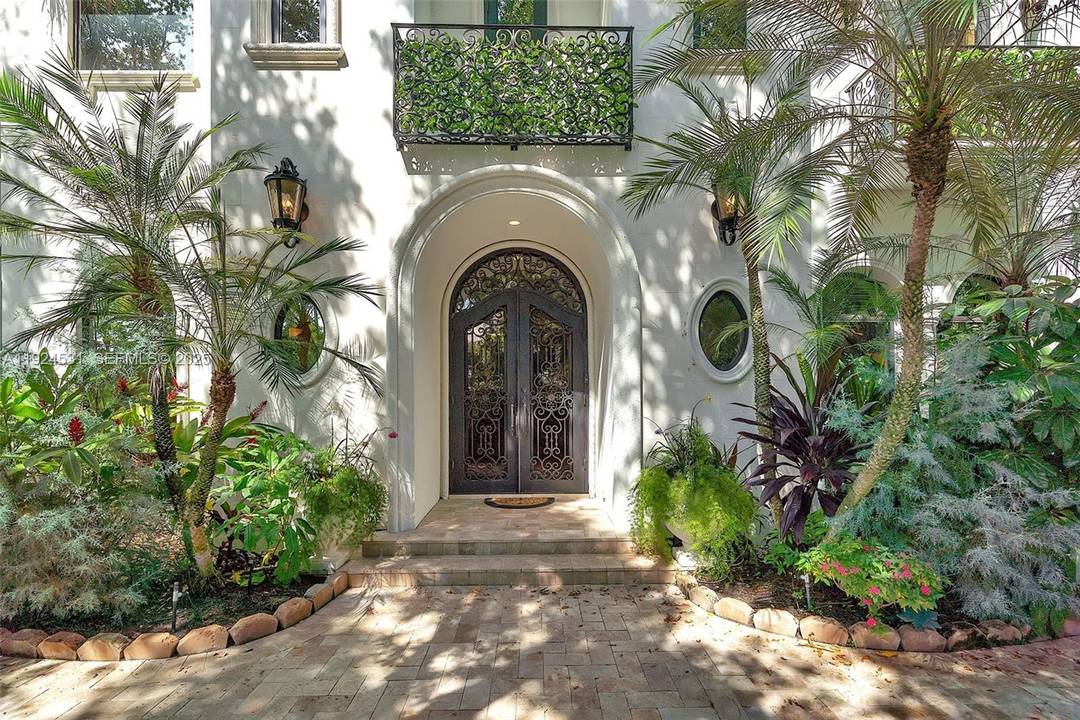 RANDALL STOFFT DESIGNED MEDITERRANEAN MASTERPIECE in Best Boca SANCTUARY.