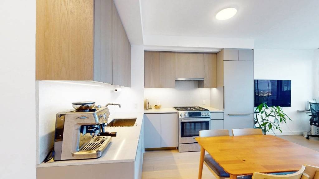 Welcome to one of the most sought after units at Skyline Tower, Long Island Citys premier luxury high rise.