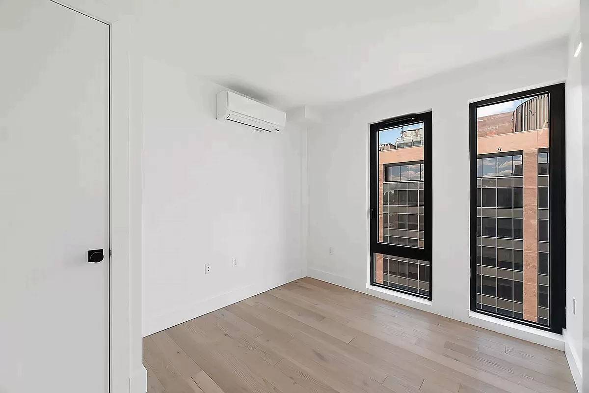 Welcome to 60 West 125th Central Harlems Newest Rental Development2 Bedroom with Stunning Downtown Views 400 Gift Card for clients moving in on the 15th of JuneThis Apartment Can Be ...