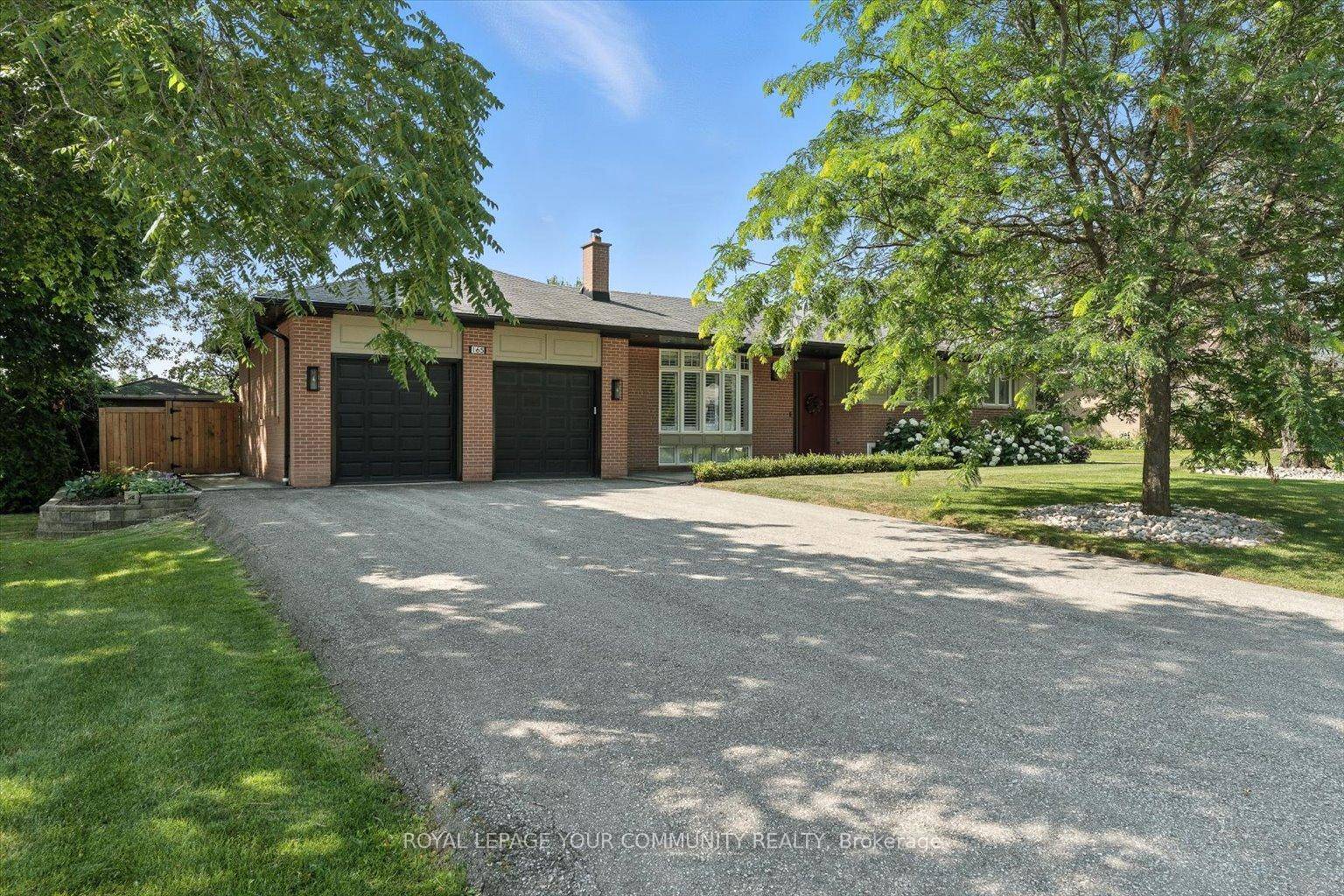 Great Opportunity to Live in One of King City's Most Desired Communities Clearview Heights.