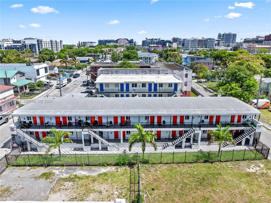 Ideally positioned in one of Miami s fastest growing urban corridors, this renovated multifamily property offers exceptional access to Wynwood, Downtown Miami, Brickell, the Design District, and Miami Worldcenter, placing ...