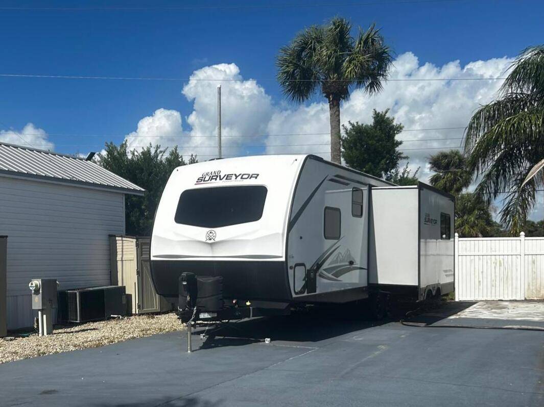 Perfect getaway spot with a never lived in Forest River 1 1 RV enjoy the 55 deeded community with plenty of amenities.