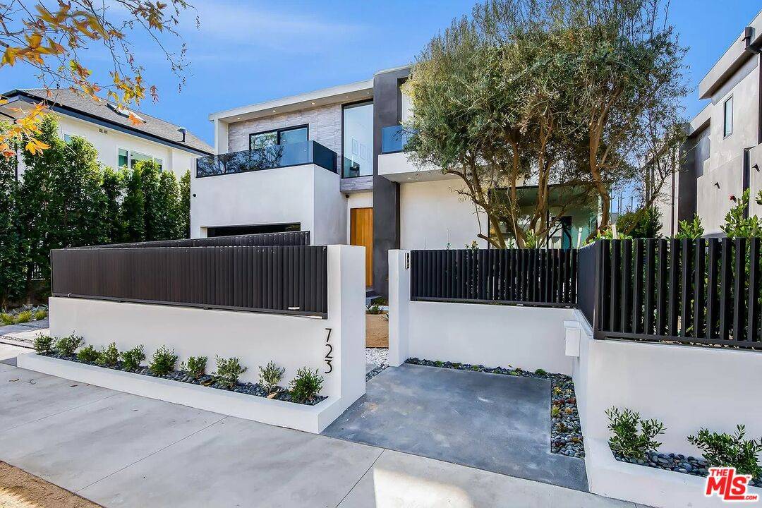 723  N Orlando Ave 4BR Sunset Strip La