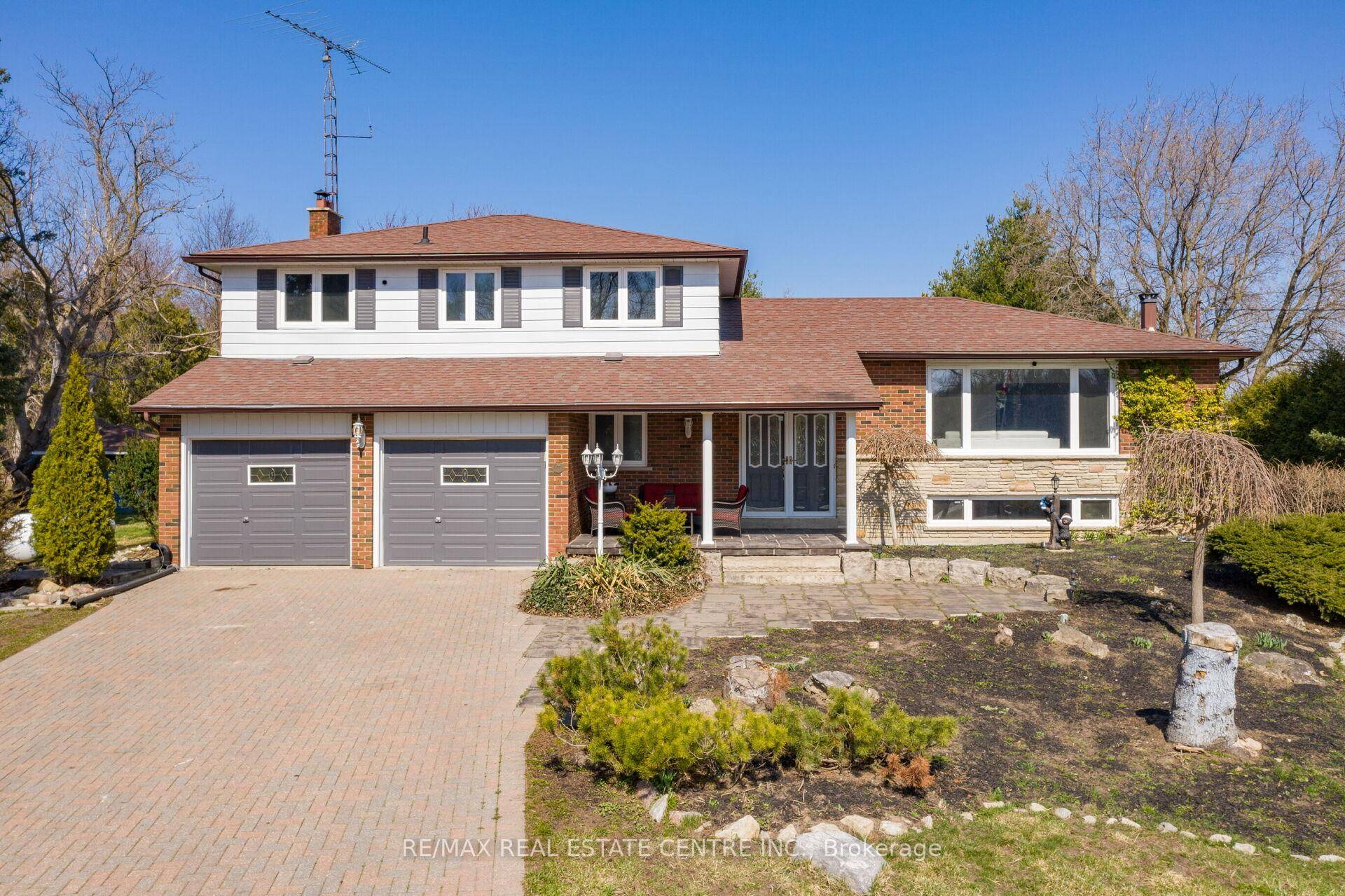 Your Search Ends Here ! Fully Renovated 4 1 Side Split With 3 Full Washrooms Sitting On Just Under An Acre.