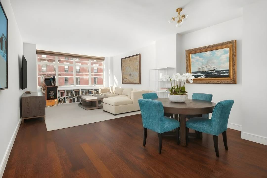Refined Luxury at The Metropolitan, Carnegie Hill Experience sophisticated living in this spacious, south facing 1.