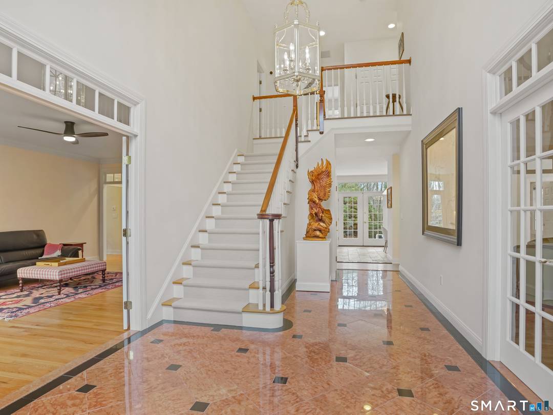 Welcome to 12 Fox Run Drive in Easton !