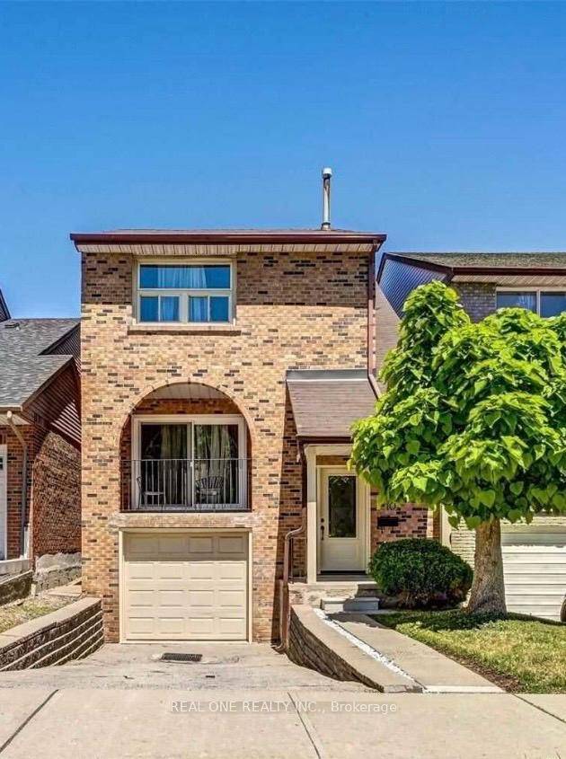 Sun filled South Facing Home Ideally Located in a Family oriented neighbourhood.