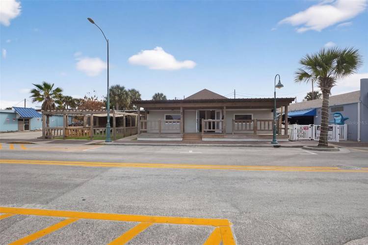 LOCATION LOCATION LOCATION FLAGLER AVENUE BEACHSIDE LEASE OPPORTUNITY.