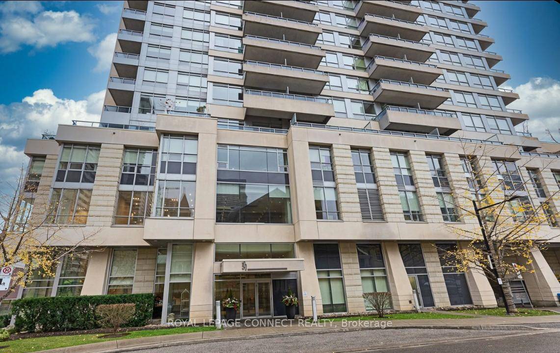 Discover urban elegance at The 500, a beautifully maintained building in the heart of the city, boasting stunning architectural features and exceptional amenities.