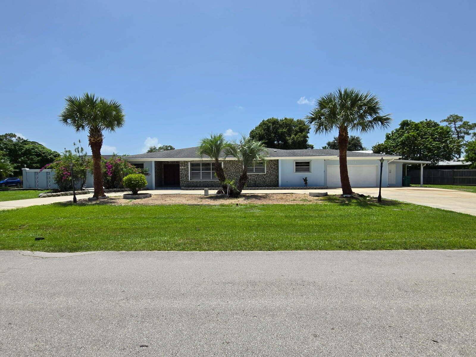 Welcome to 154 NE Naranja Ave !
