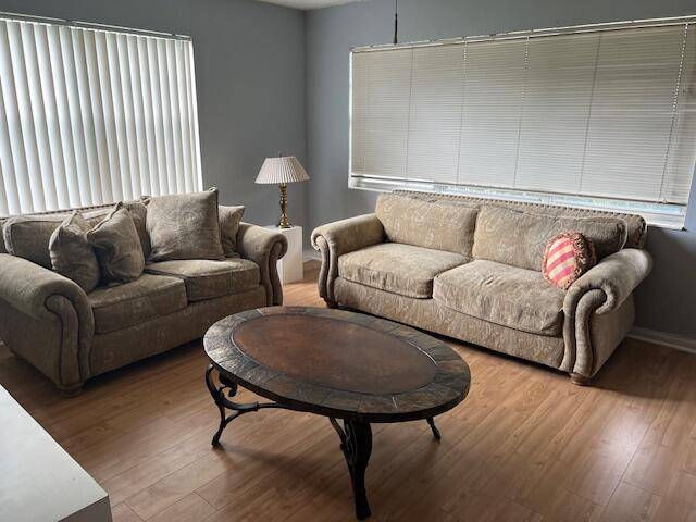 1st floor corner 1 bed 1.