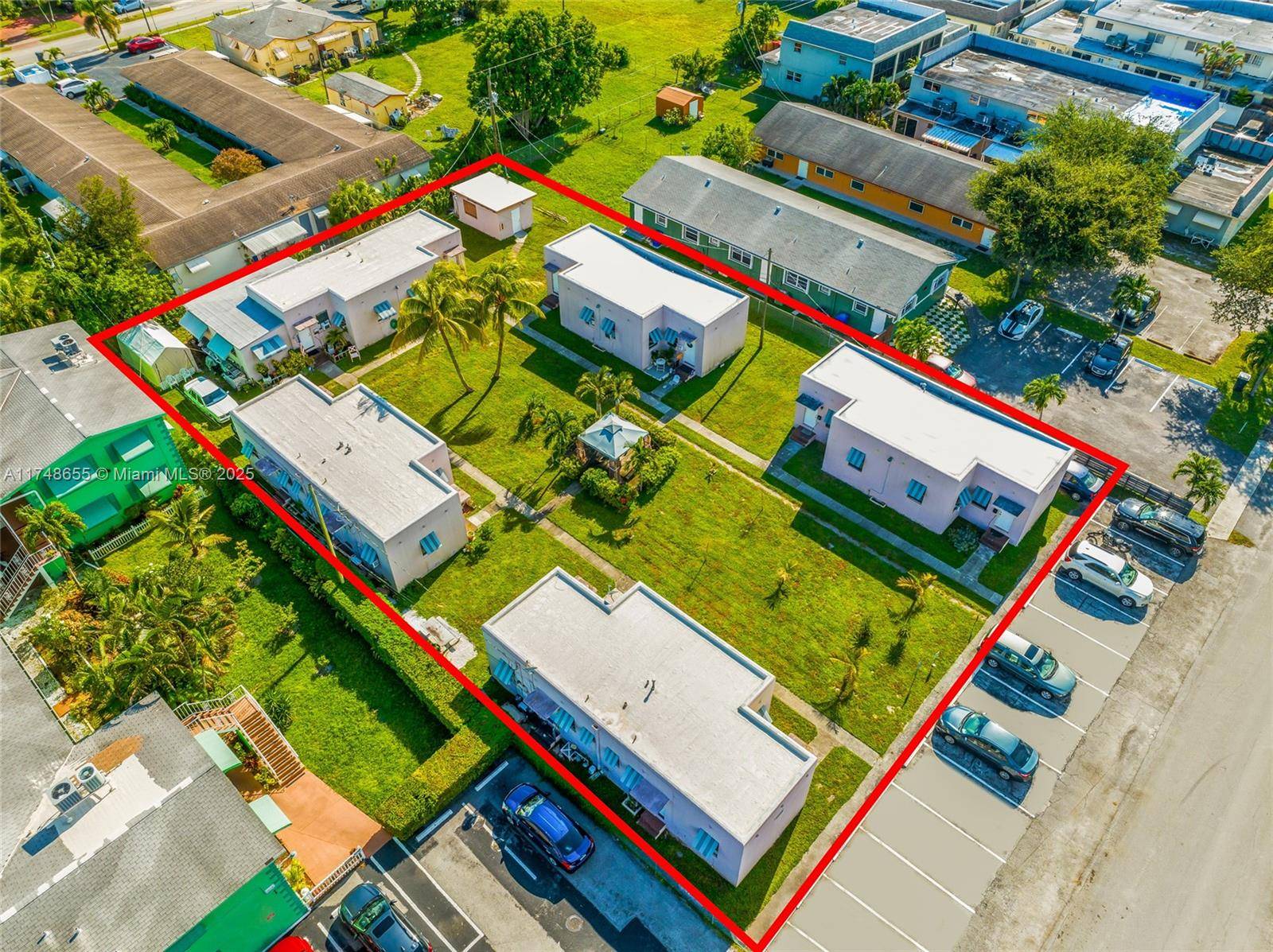 Fausto Commercial is proud to present 2432 Taylor St, a well positioned multi family asset just minutes from Young Circle, Hollywood Beach, restaurants and I 95.